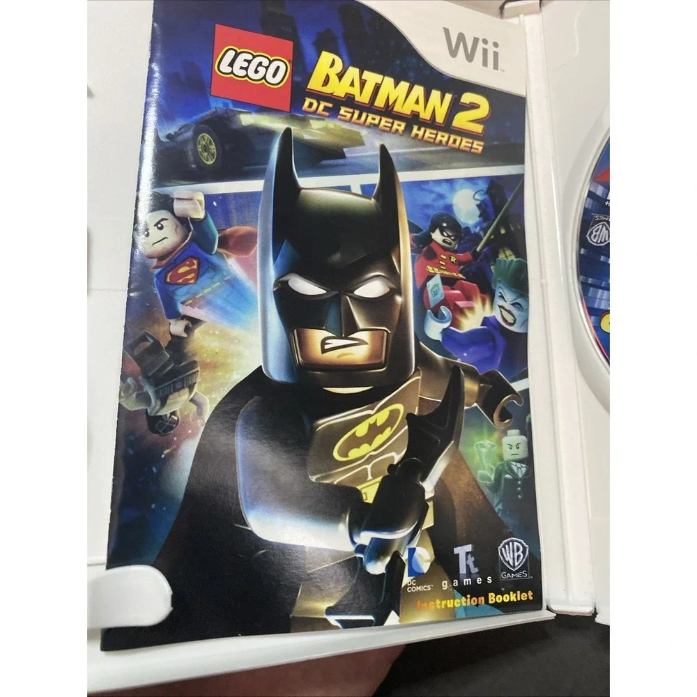 Warner Bros. LEGO Batman 2 DC Super Heroes Nintendo Wii Action Adventure Manual…